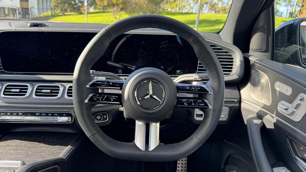 2026 Mercedes-Benz GLE-Class GLE450 C167 Four Wheel Drive image 9
