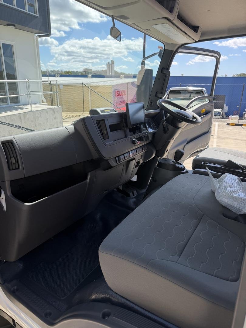 2026 Isuzu N Series NPR 70/45-190 AM D34 Tradepack image 14