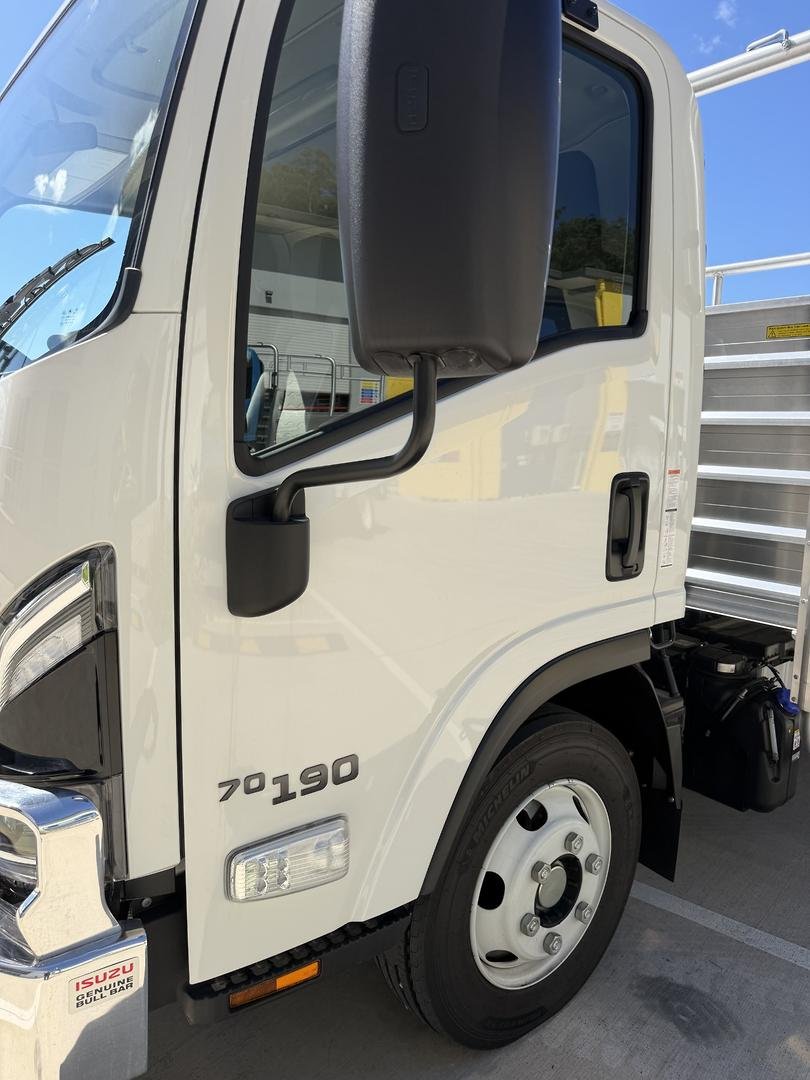 2026 Isuzu N Series NPR 70/45-190 AM D34 Tradepack image 8