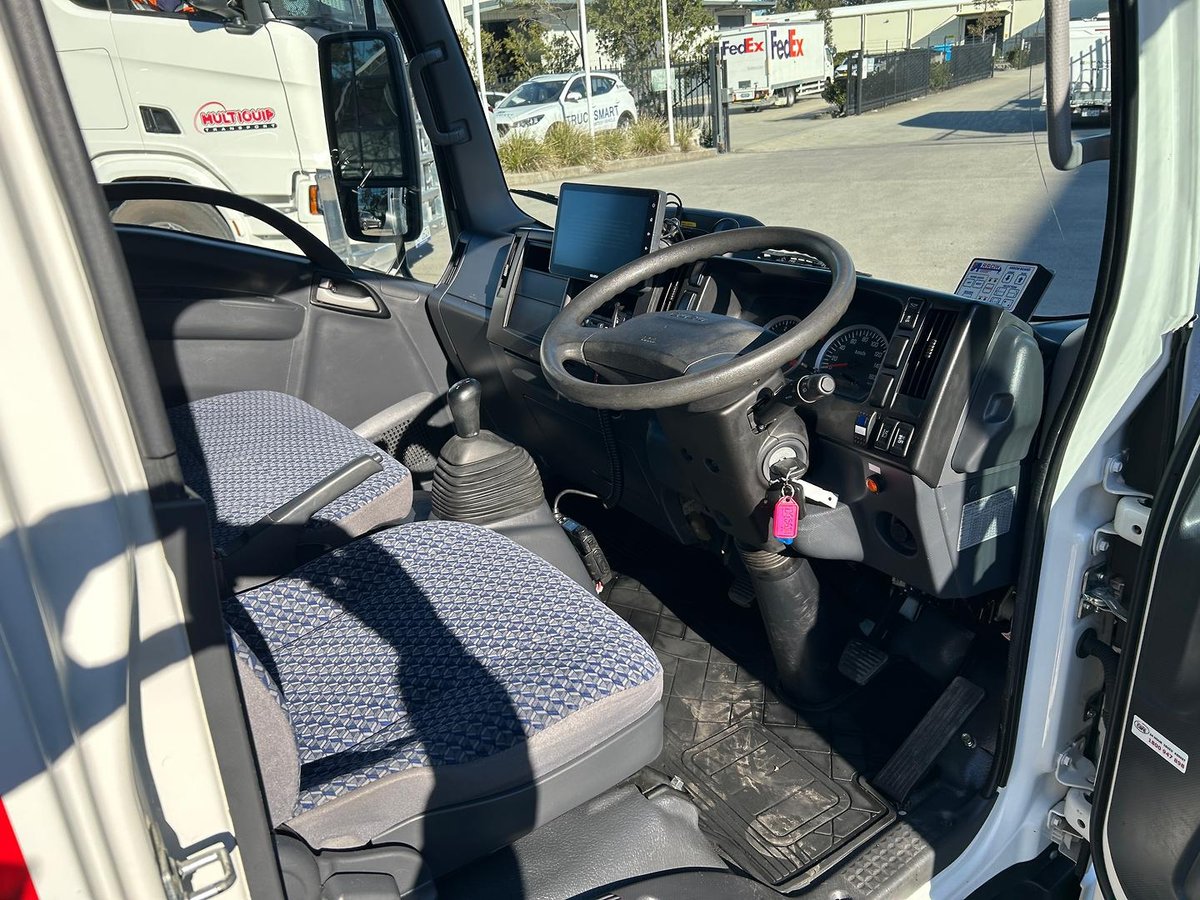 2023 Isuzu N Series NLR 45-150 image 12