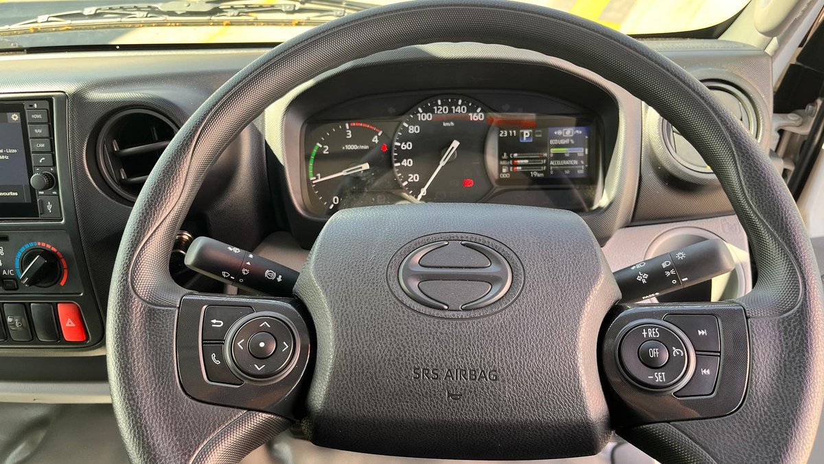 2025 Hino 300 Series 616 image 21