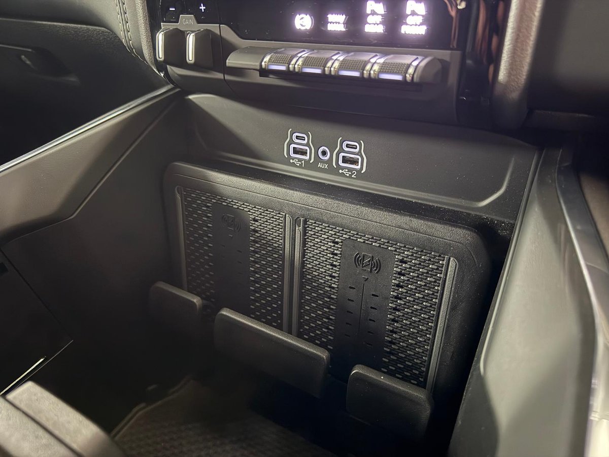 2025 RAM 2500 Laramie DJ MY25 4X4 Dual Range image 29