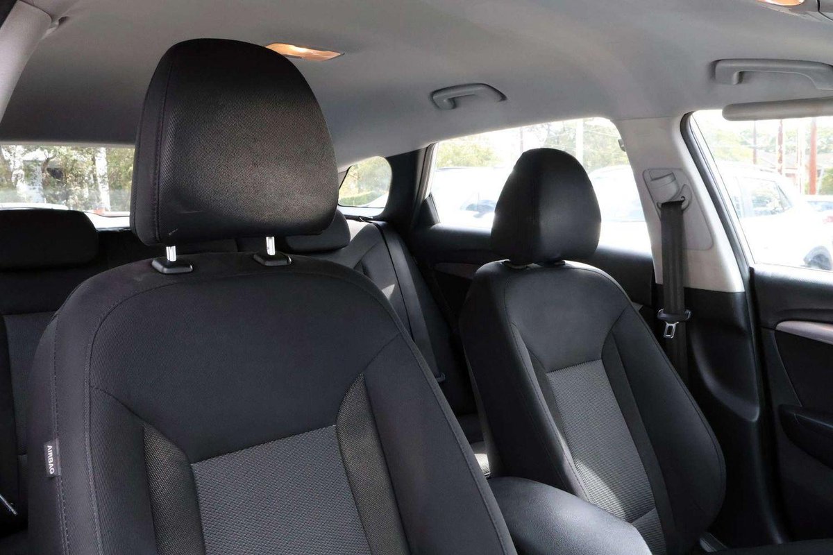 2016 Subaru Levorg image 11