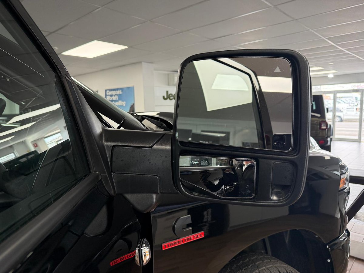 2026 RAM 2500 Laramie DJ MY26 4X4 Dual Range image 21