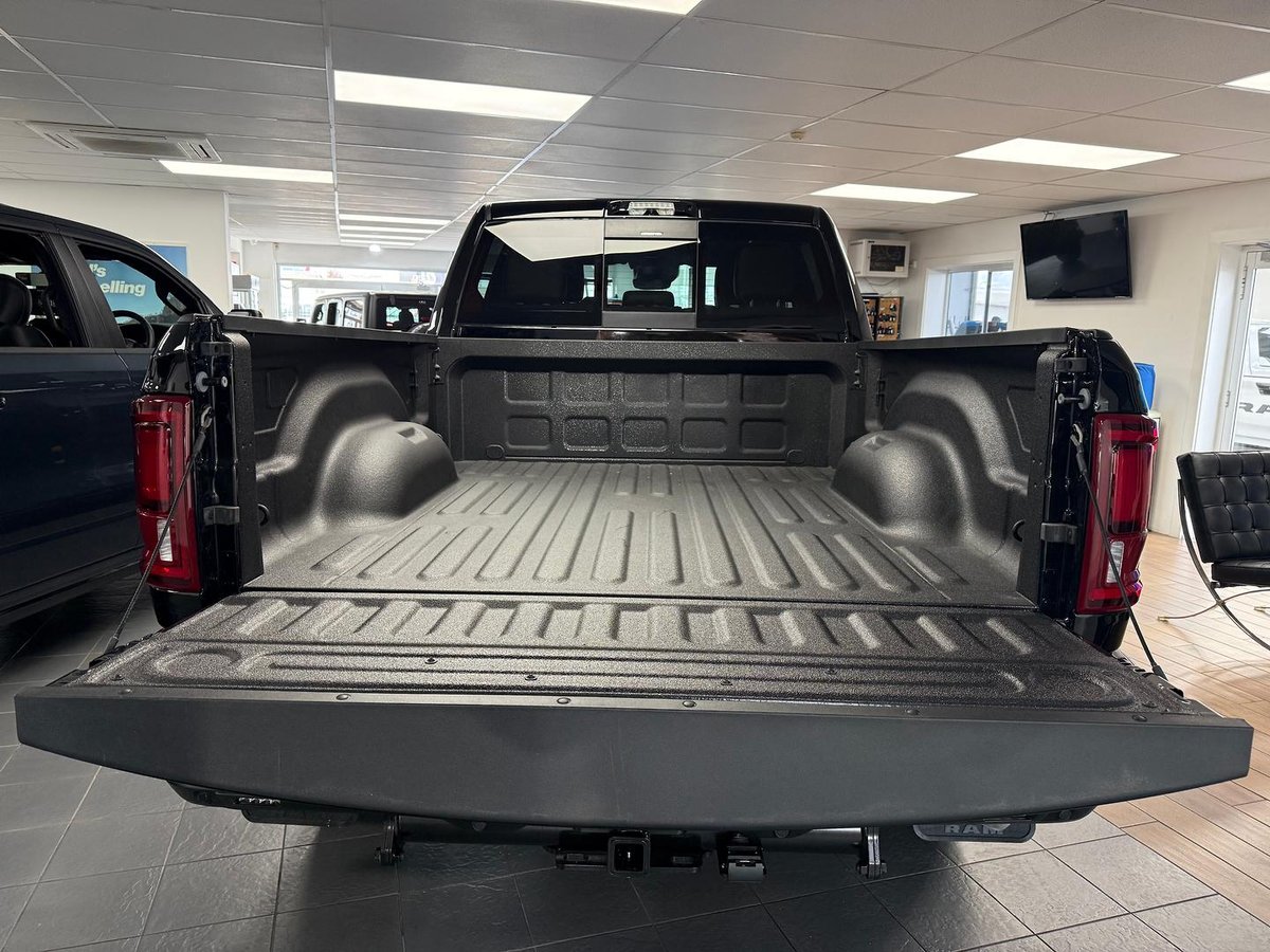 2026 RAM 2500 Laramie DJ MY26 4X4 Dual Range image 9