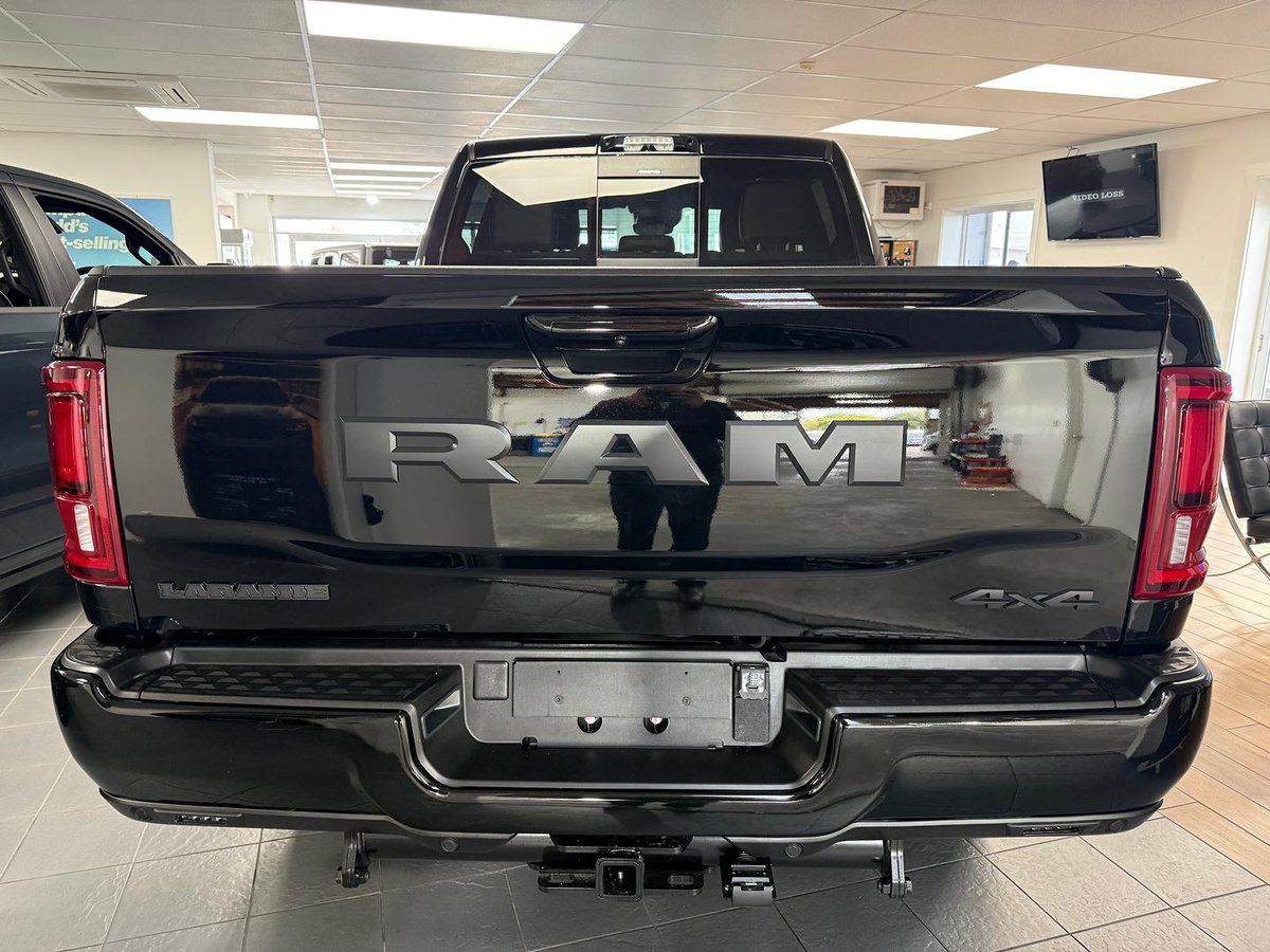 2026 RAM 2500 Laramie DJ MY26 4X4 Dual Range image 7