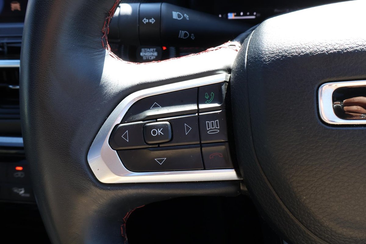 2023 Jeep Compass Trailhawk M6 MY23 4X4 Dual Range image 12