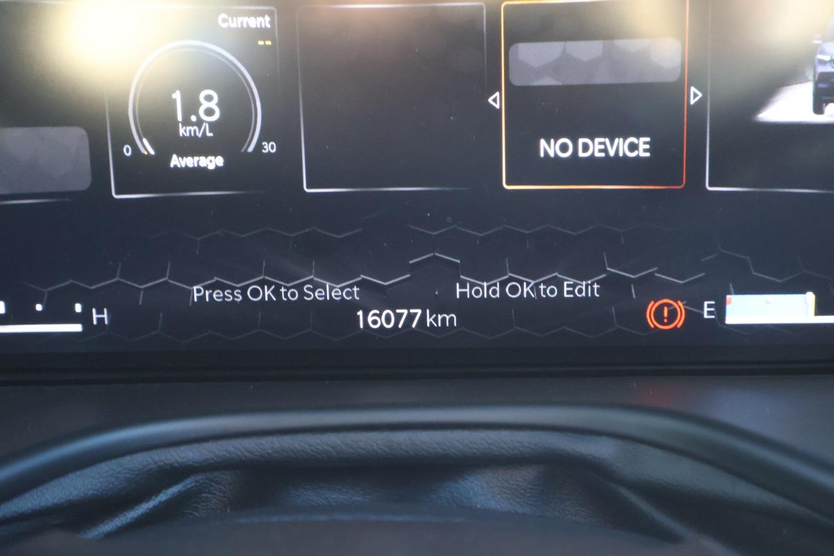 2023 Jeep Compass Trailhawk M6 MY23 4X4 Dual Range image 15