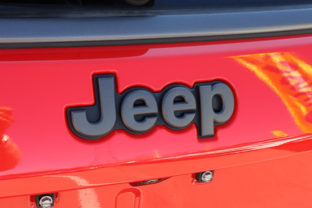 2023 Jeep Compass Trailhawk M6 MY23 4X4 Dual Range image 38