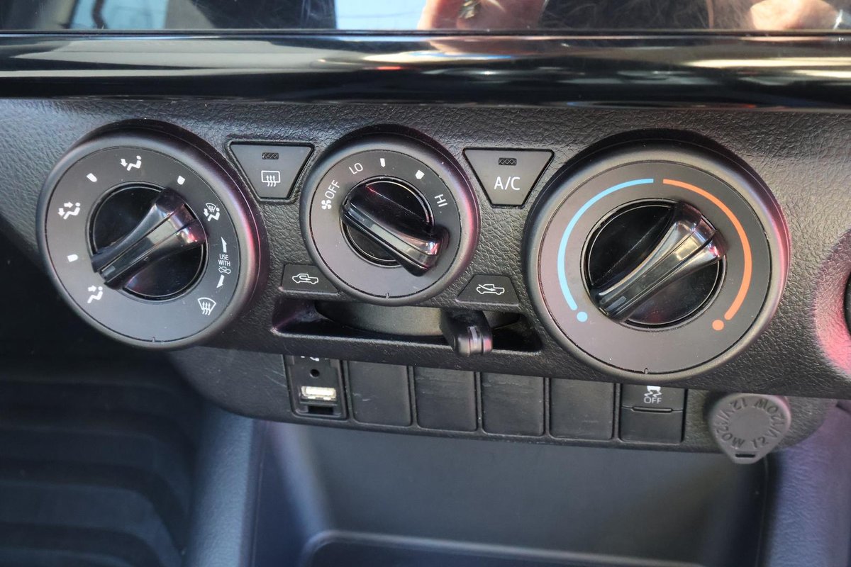 2023 Toyota Hilux Workmate Hi-Rider GUN135R 4x2 image 15