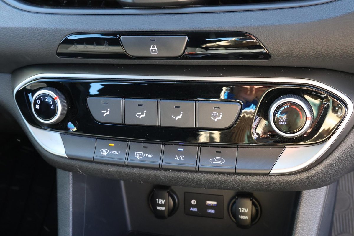 2018 Hyundai i30 Active PD2 MY18 image 17