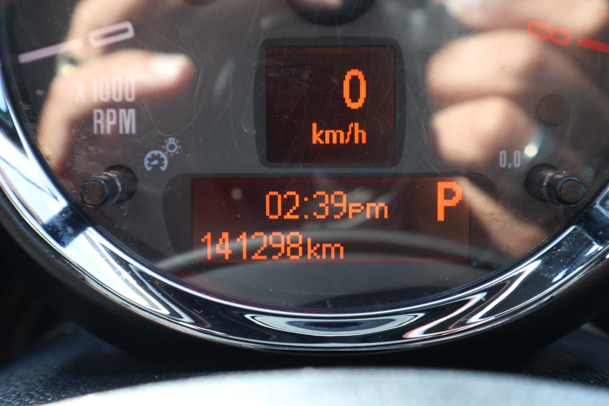2020 SKODA Superb image 15