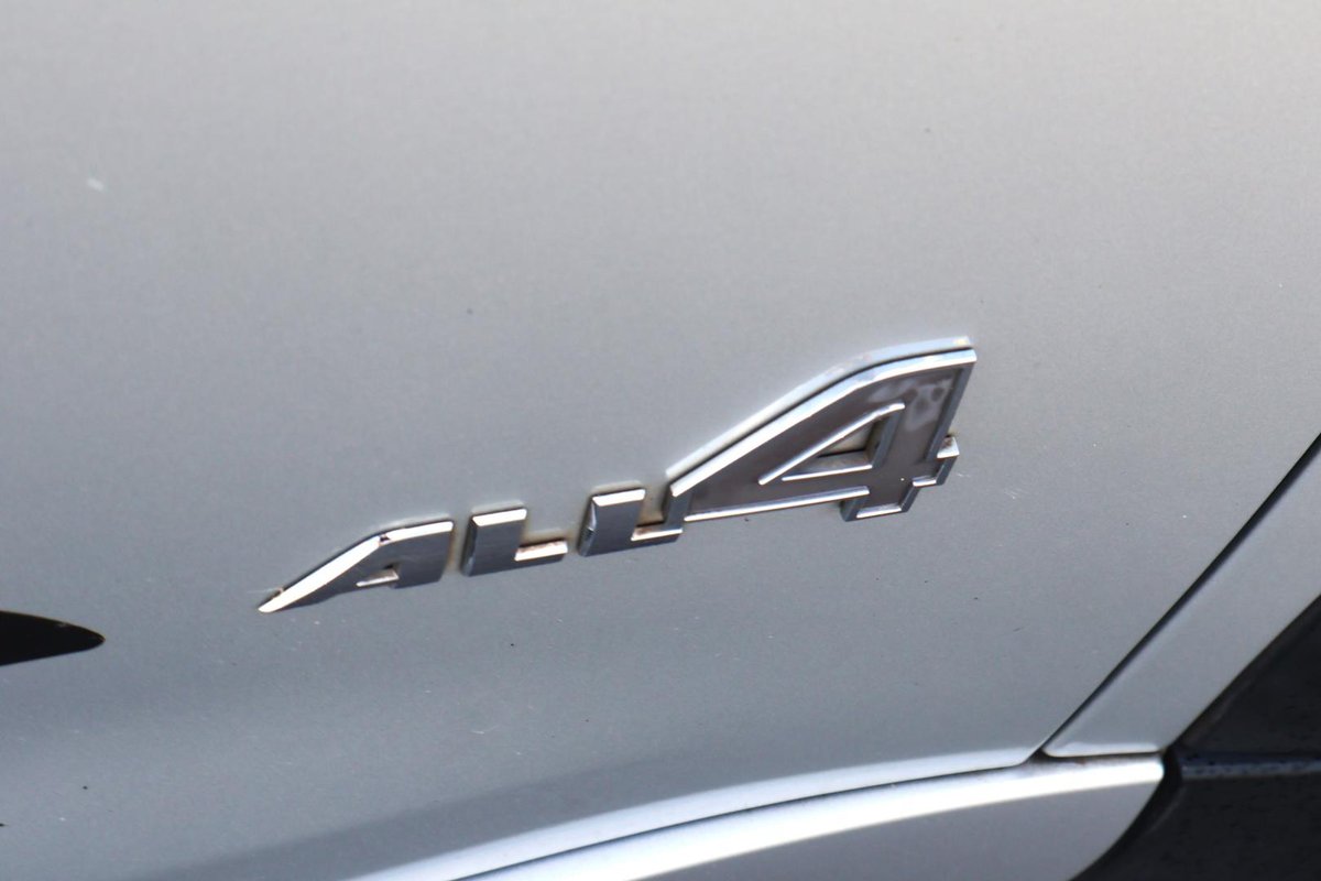 2020 SKODA Superb image 30