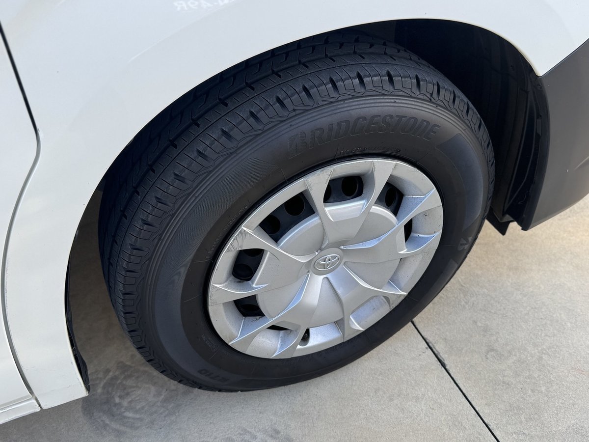 2022 Toyota Hiace LWB GDH300R image 16