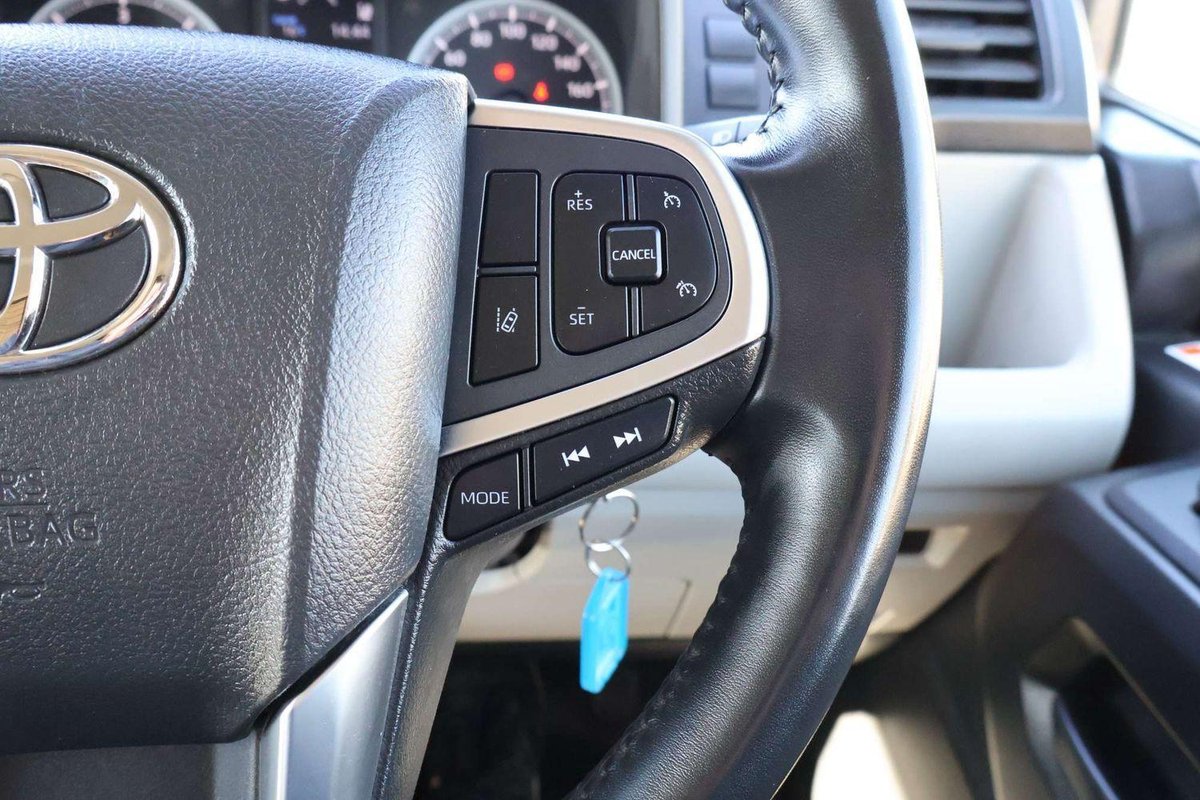 2024 Toyota Hiace GDH300R image 18