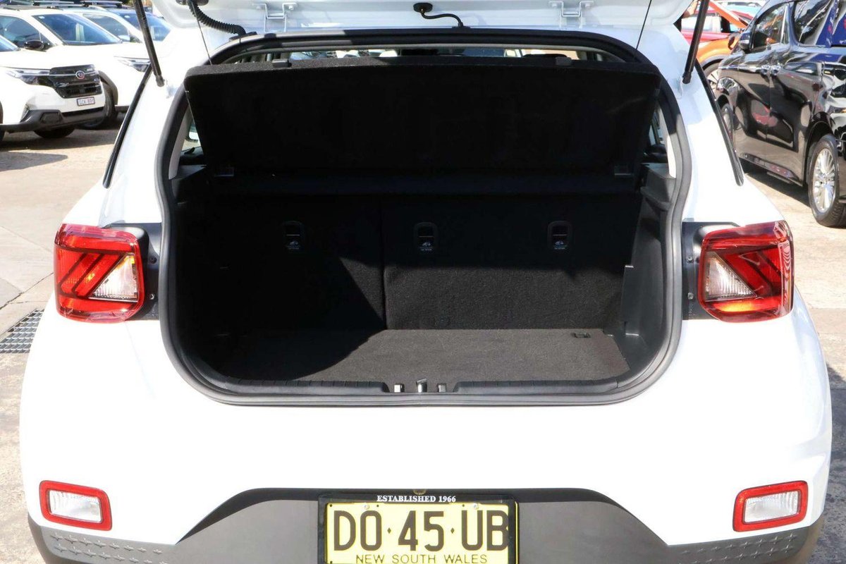 2025 Hyundai Venue QX.V5 MY25 image 23