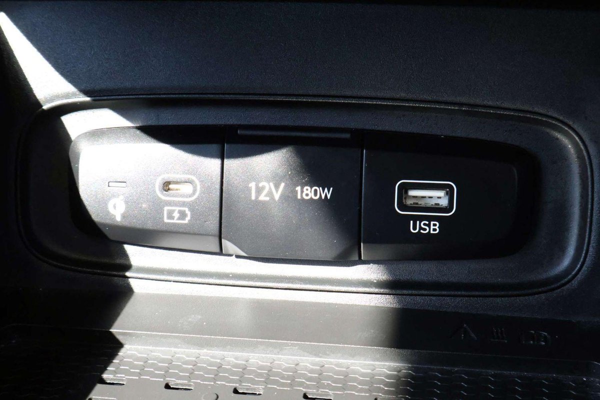 2025 Hyundai Venue QX.V5 MY25 image 15