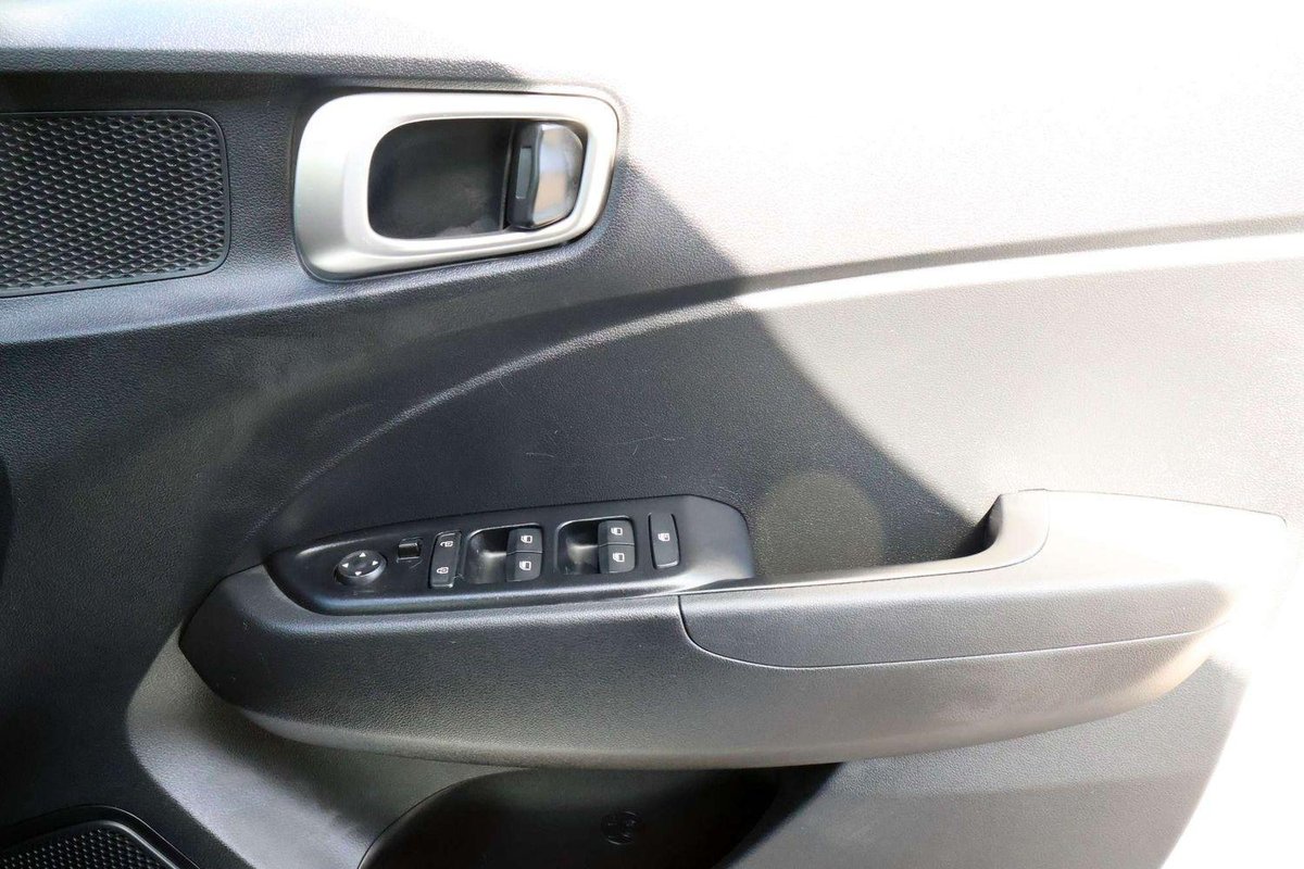 2025 Hyundai Venue QX.V5 MY25 image 20