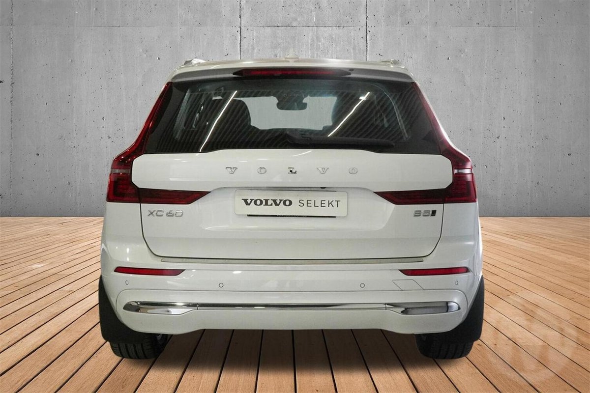 2025 Volvo XC60 Plus B5 Bright MY26 AWD image 19