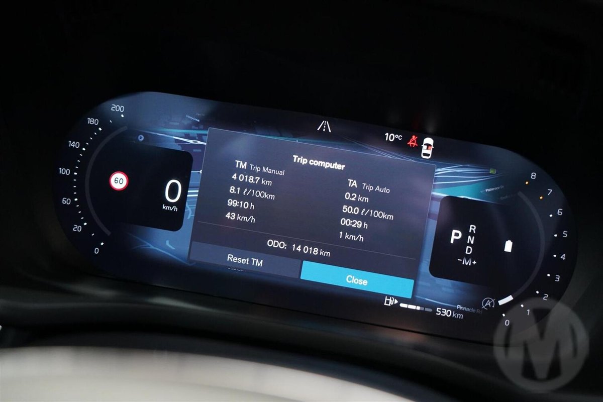 2025 Volvo XC60 Ultra B5 Dark MY26 AWD image 12