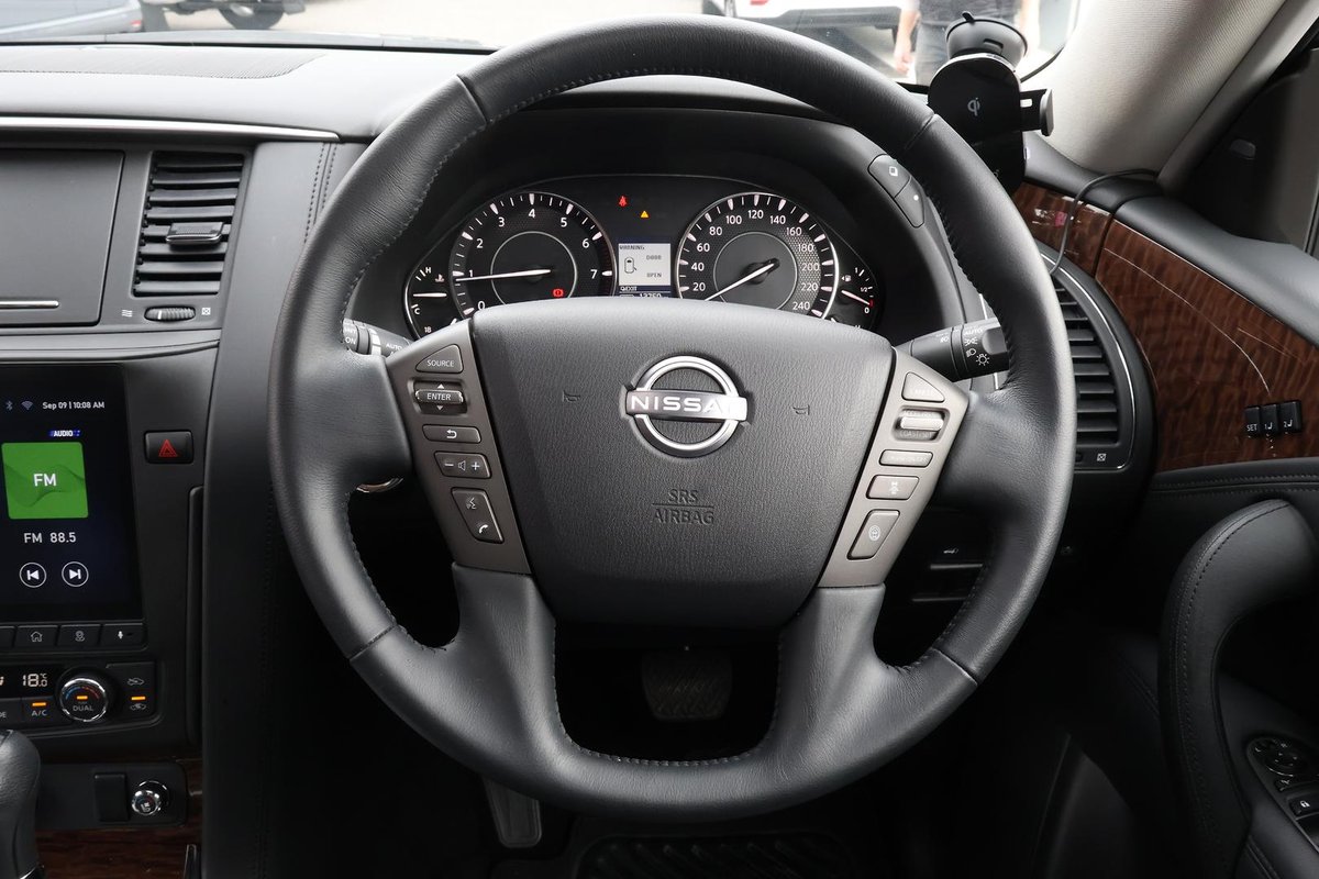 2024 Nissan Patrol Ti-L Y62 MY24 4X4 Dual Range image 10