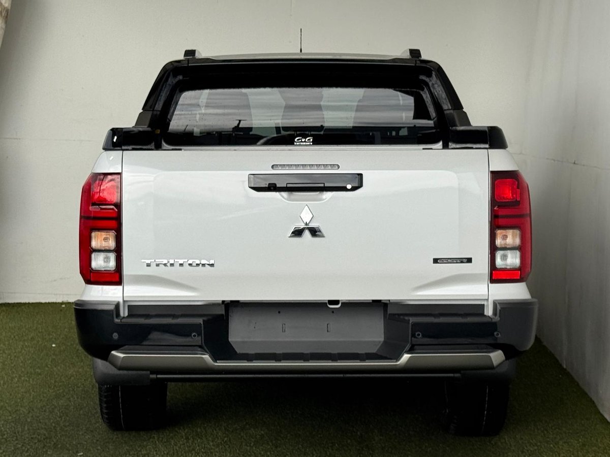 2026 Mitsubishi Triton GSR MV MY26 4X4 Dual Range image 8