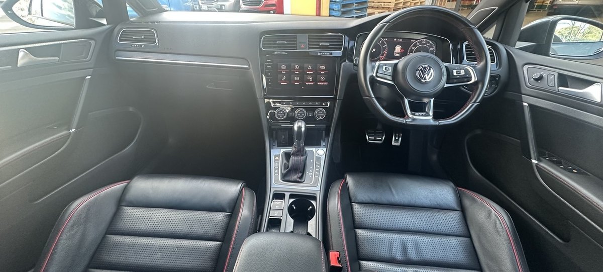 2019 Volkswagen Golf GTI 7.5 MY19.5 image 11