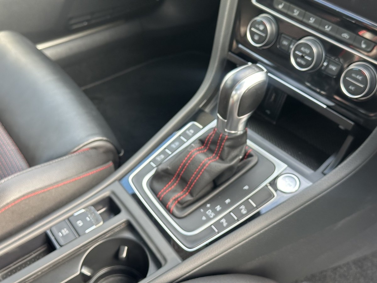 2019 Volkswagen Golf GTI 7.5 MY19.5 image 15