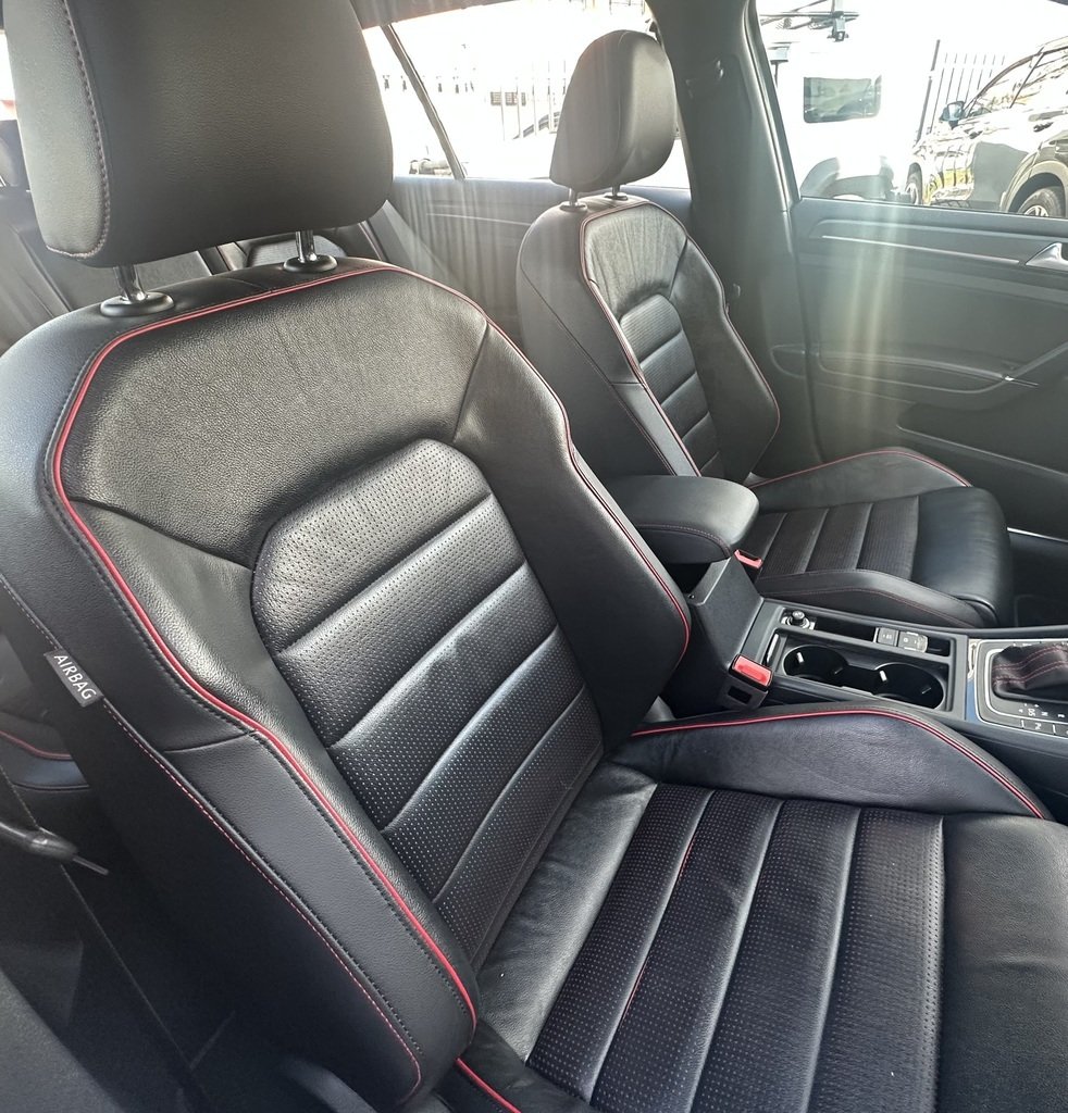 2019 Volkswagen Golf GTI 7.5 MY19.5 image 17