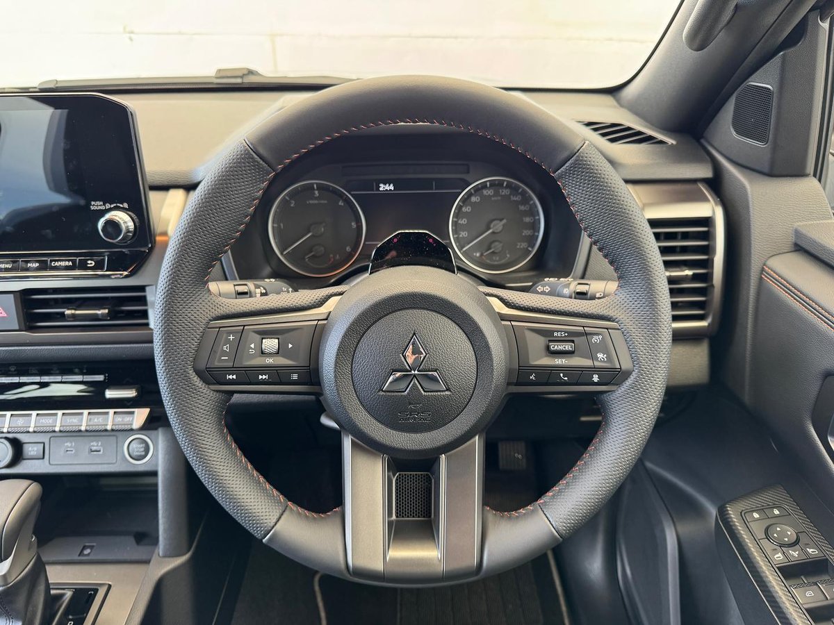 2026 Mitsubishi Triton GSR MV MY26 4X4 Dual Range image 28