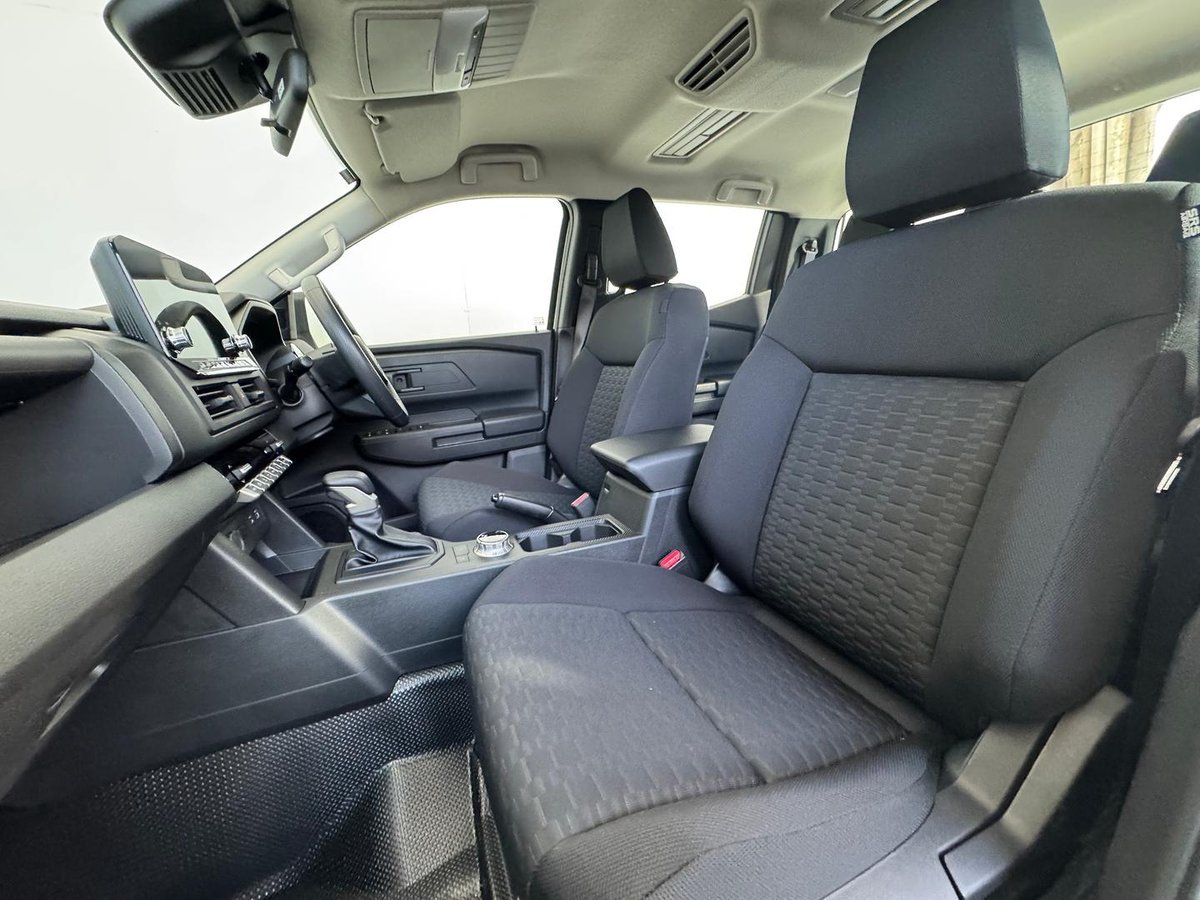 2026 Mitsubishi Triton GLX MV MY26 4X4 Dual Range image 24