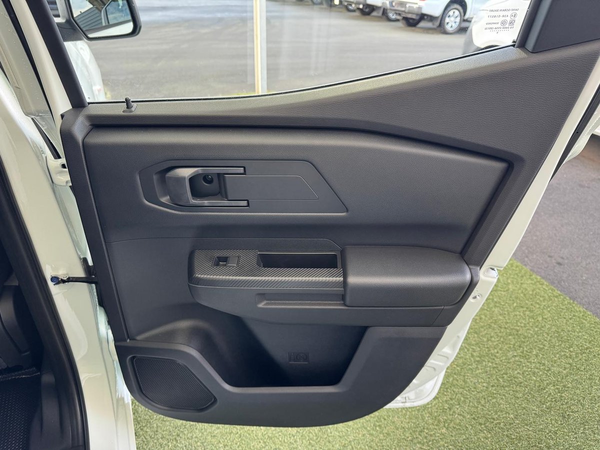 2026 Mitsubishi Triton GLX MV MY26 4X4 Dual Range image 27