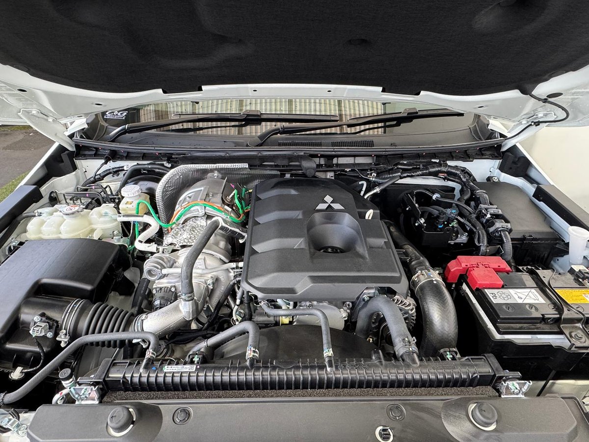 2026 Mitsubishi Triton GLX MV MY26 4X4 Dual Range image 32