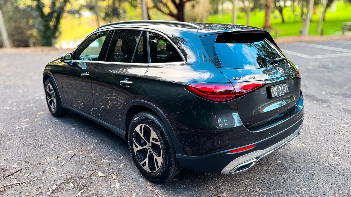2025 Mercedes-Benz GLC-Class GLC200 Avantgarde X254 Four Wheel Drive image 9