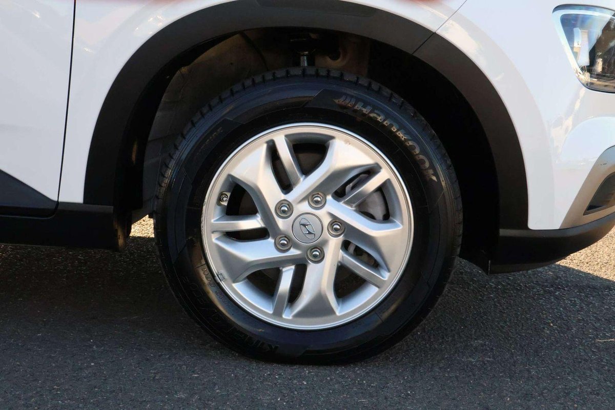 2025 Hyundai Venue QX.V5 MY25 image 9