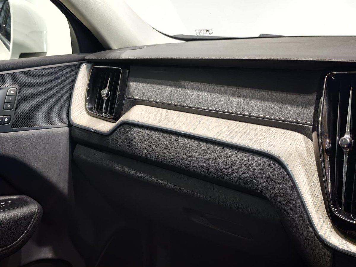 2019 Volvo XC60 T5 Inscription MY19 AWD image 15