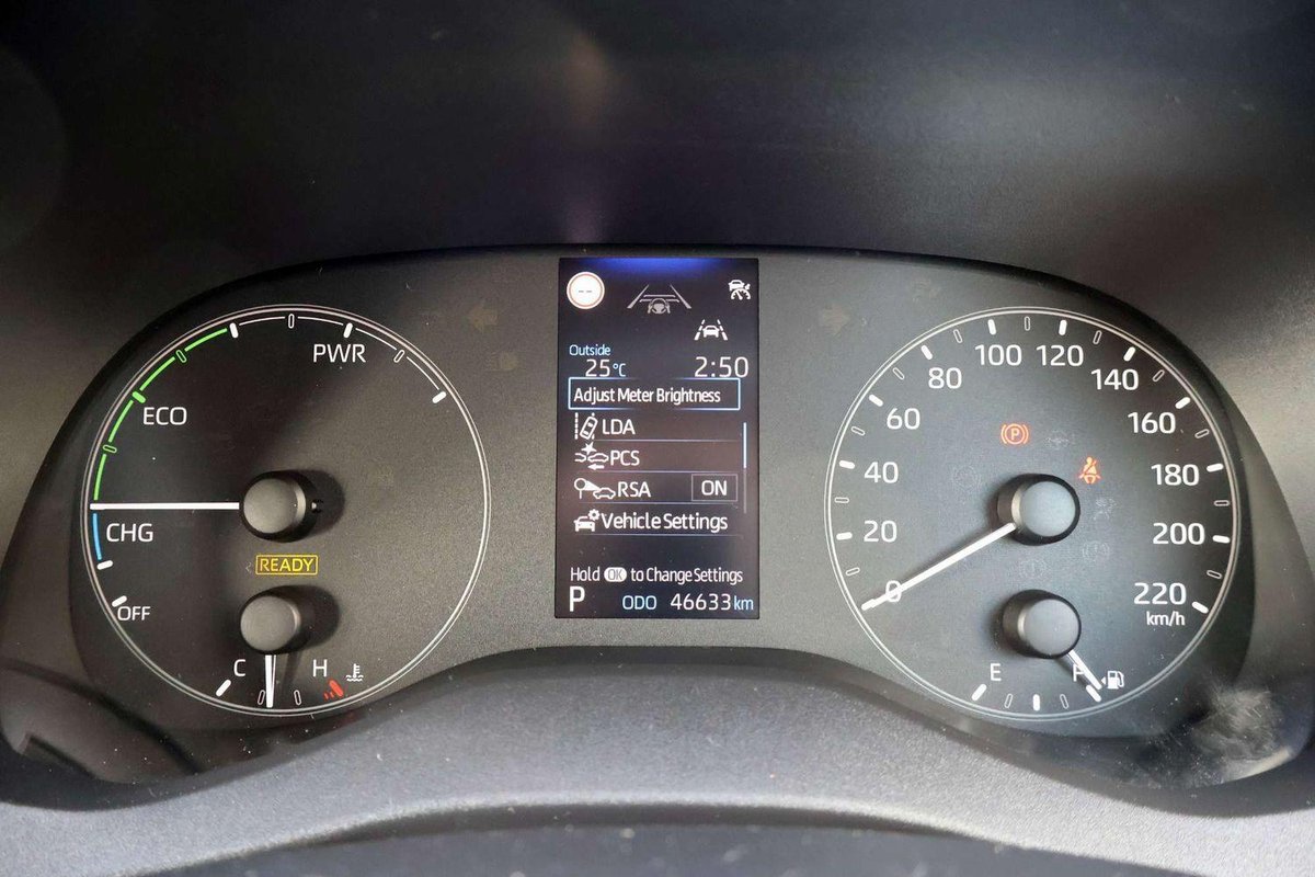 2025 Toyota Yaris Ascent Sport Hybrid MXPH10R image 17