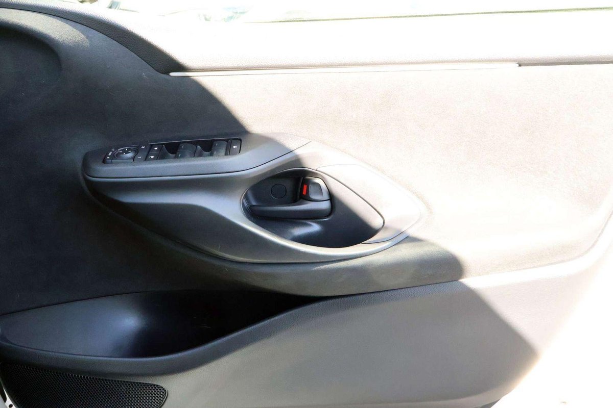 2025 Toyota Yaris Ascent Sport Hybrid MXPH10R image 21