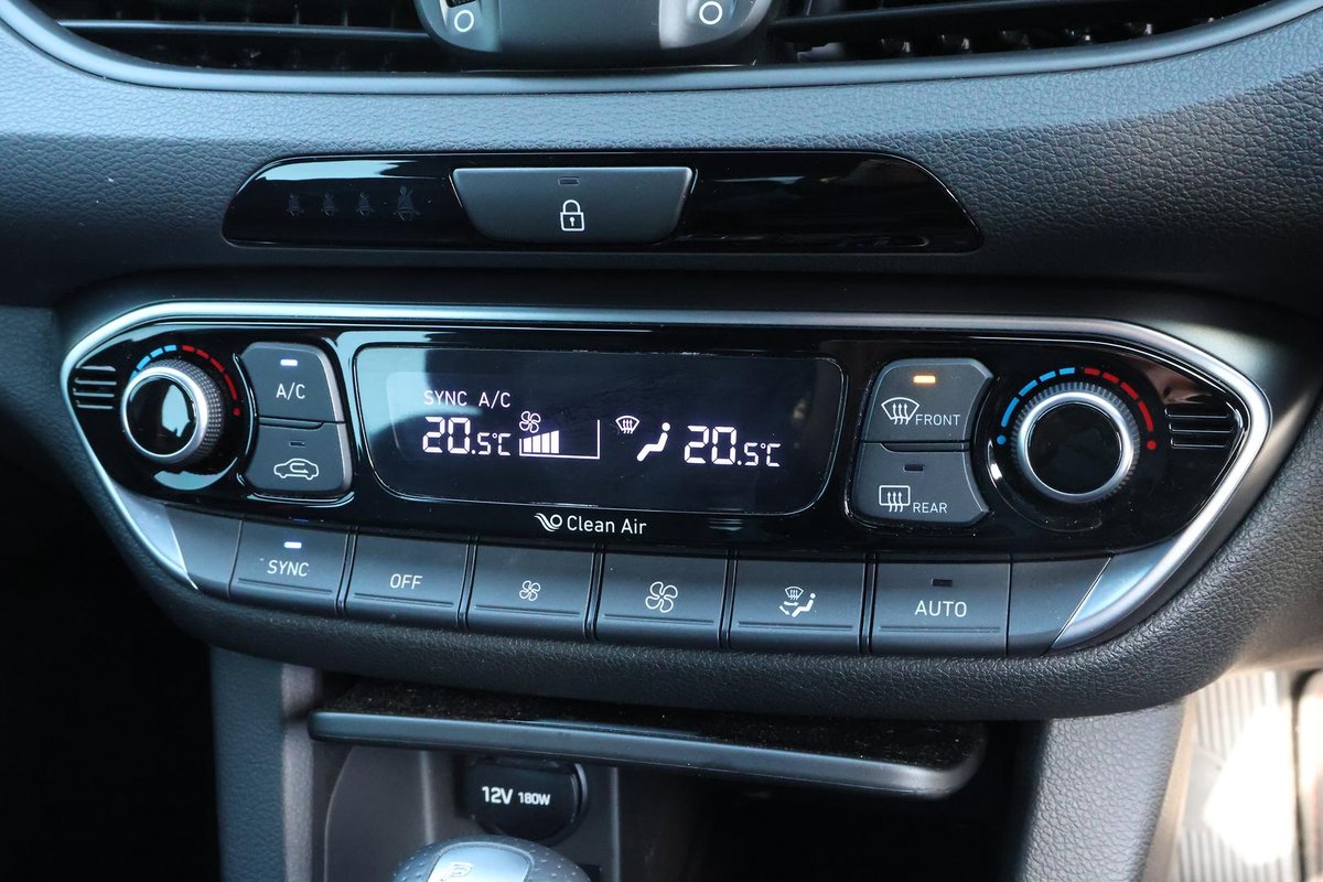2020 Hyundai i30 N Line Premium PD.V4 MY21 image 21