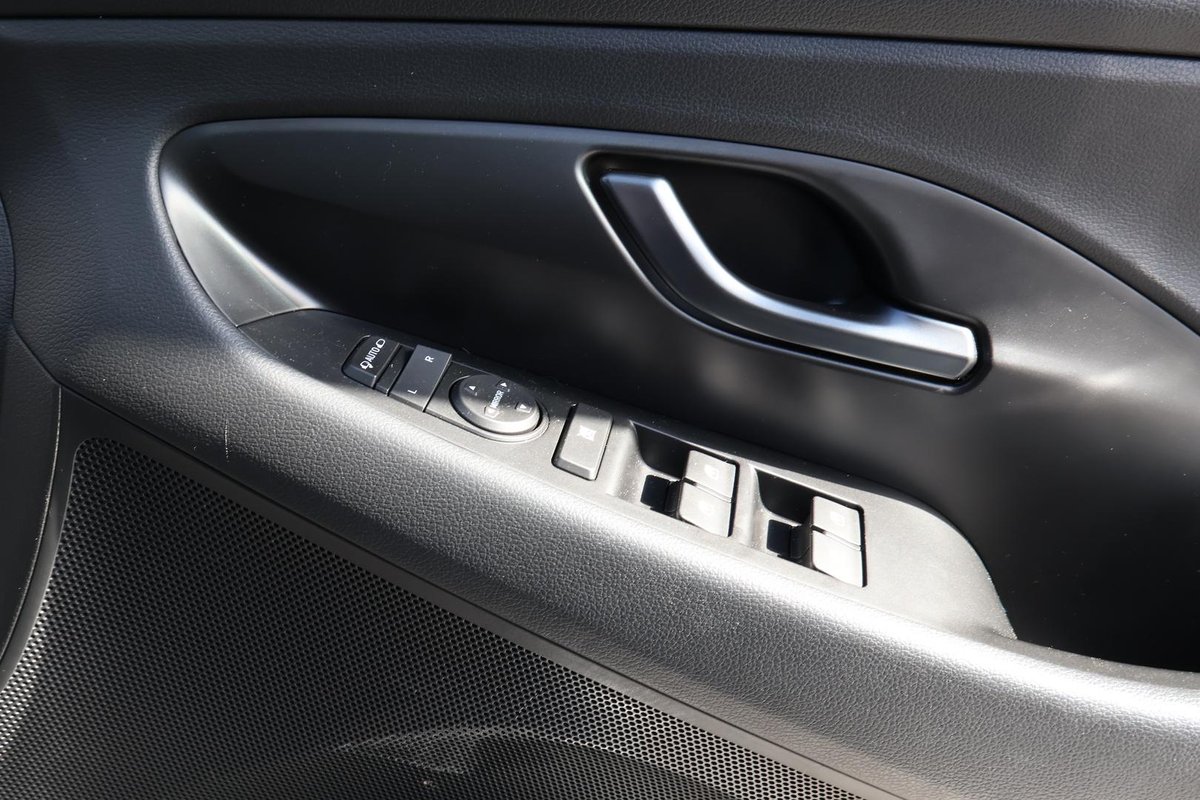 2020 Hyundai i30 N Line Premium PD.V4 MY21 image 24
