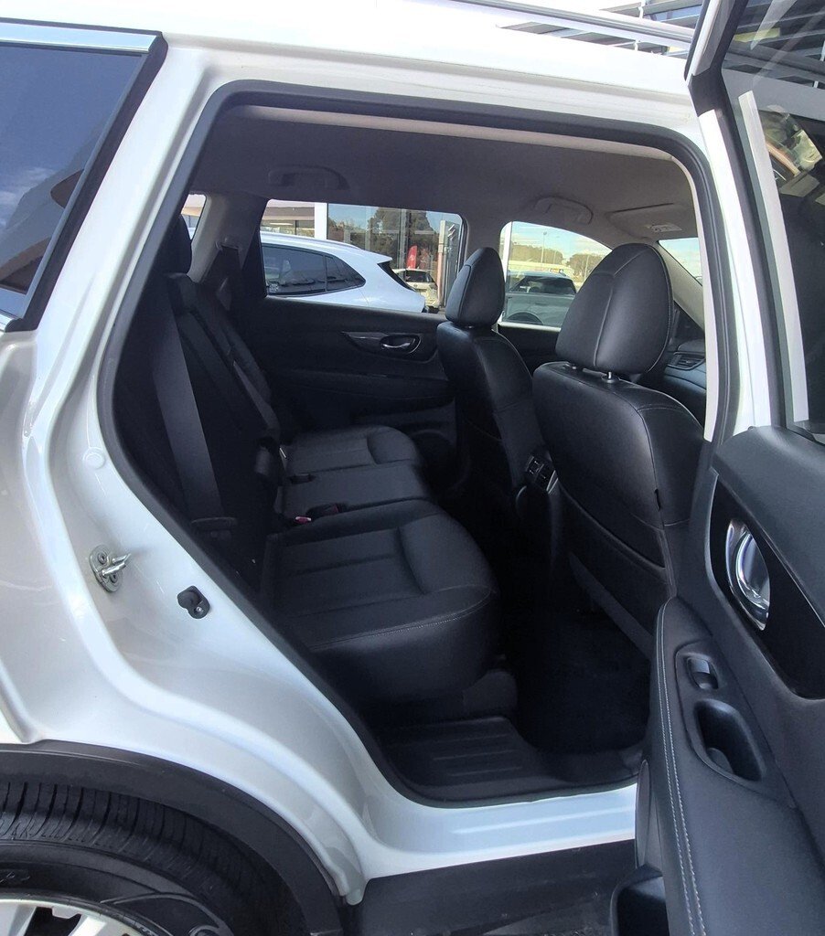 2019 Nissan X-TRAIL ST-L T32 Series II image 23