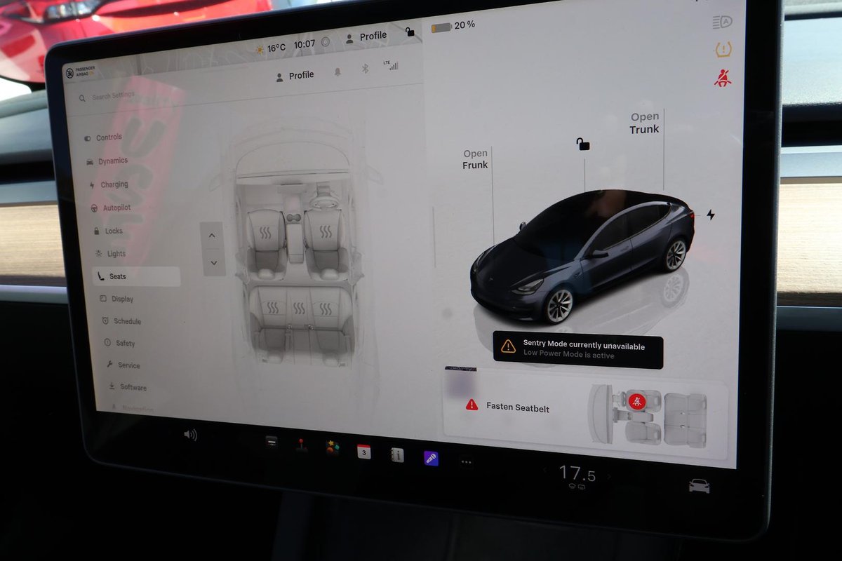 2022 Tesla Model 3 Long Range AWD image 16
