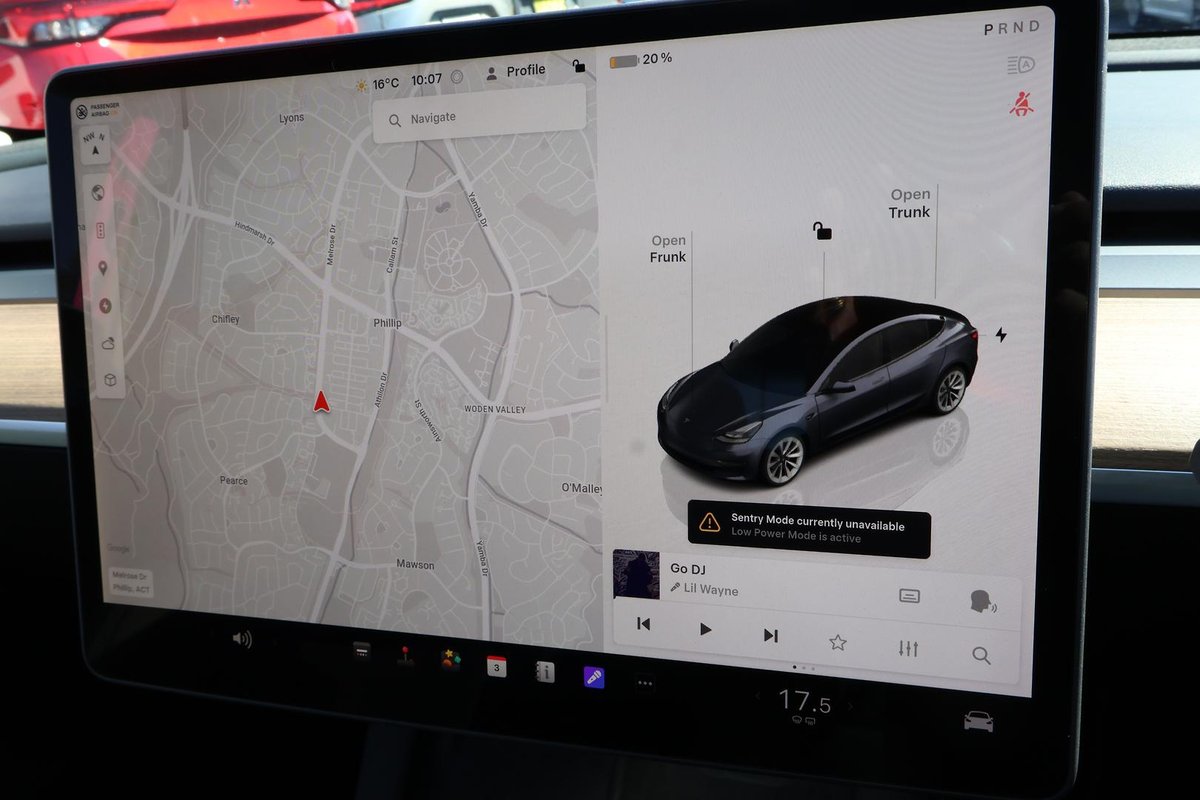 2022 Tesla Model 3 Long Range AWD image 14