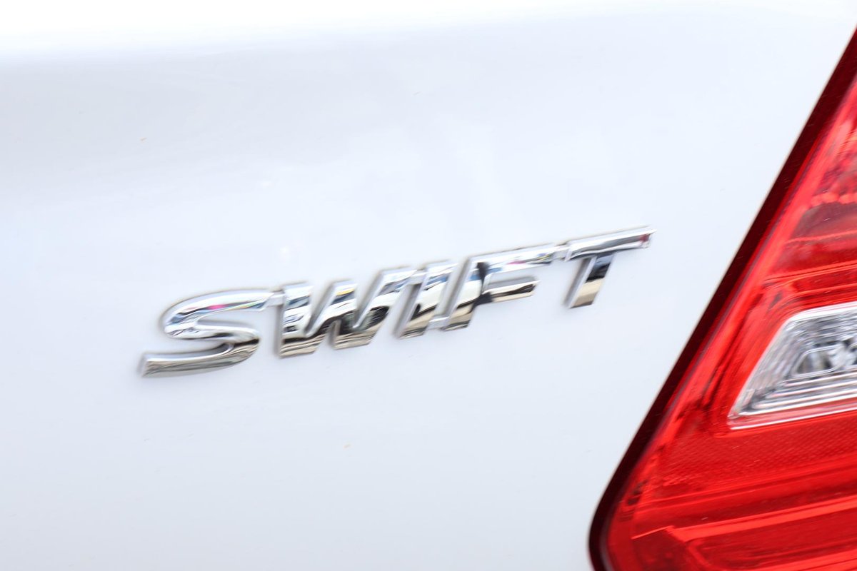 2023 Suzuki Swift GL AZ Series II image 28