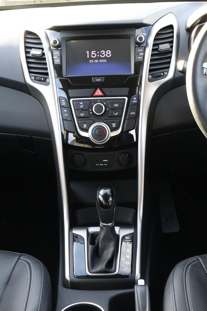 2016 Hyundai i30 Active X GD4 Series II MY17 image 18