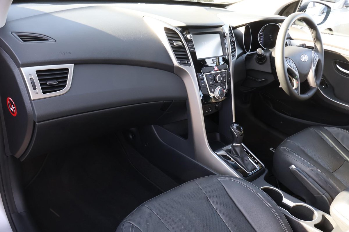 2016 Hyundai i30 Active X GD4 Series II MY17 image 23
