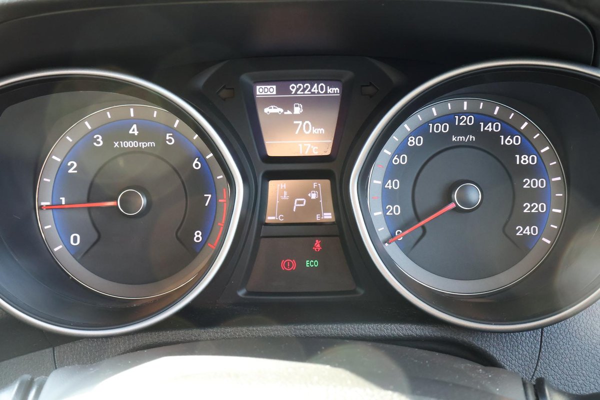 2016 Hyundai i30 Active X GD4 Series II MY17 image 14
