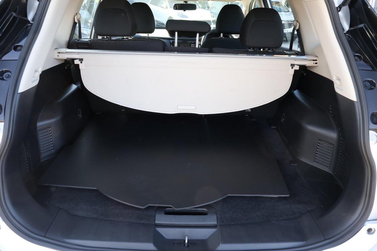 2019 Nissan X-TRAIL ST T32 Series II image 24