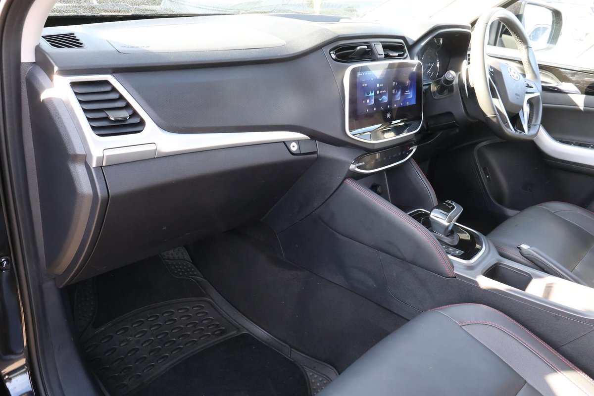2023 LDV T60 Max LUXE SK8C MY23 4X4 Dual Range image 24