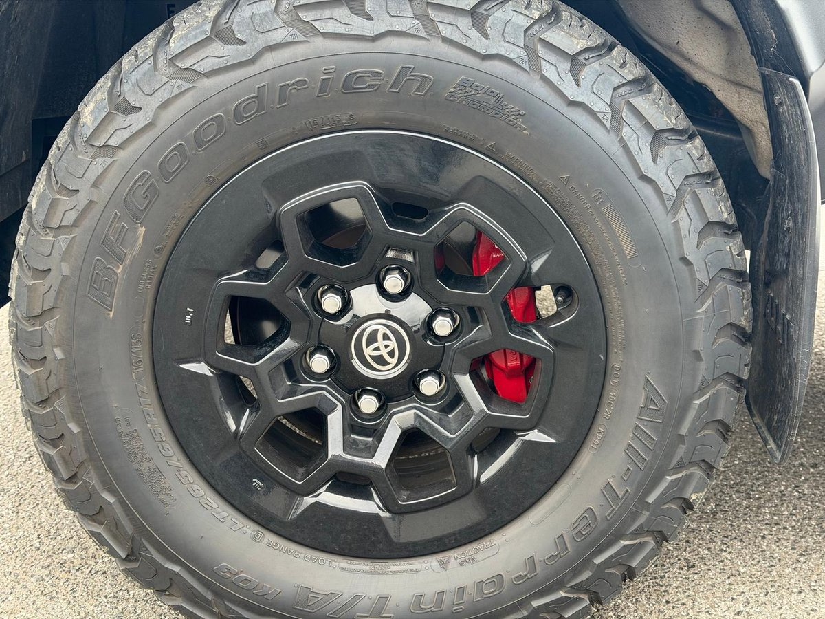 2024 Toyota Hilux GR Sport GUN126R 4X4 Dual Range image 7